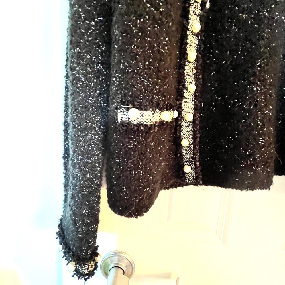 🎀HOST PICK🎀 Stunning WHBM JACKET knit Black Medium pearls silver 🎀 - Picture 6 of 10